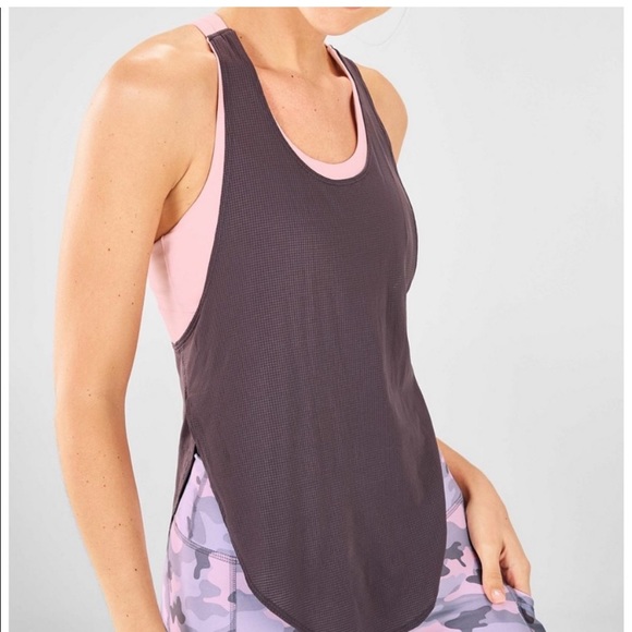 Fabletics Cashel Built-In Bra Swing Tank Size: m - Picture 1 of 7